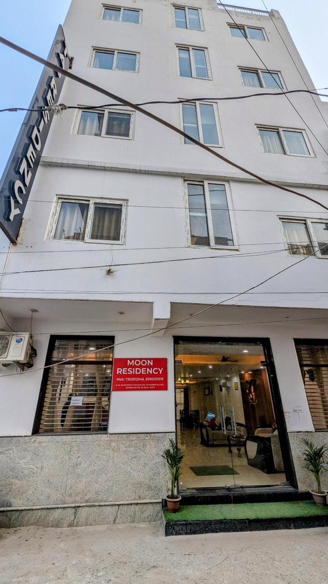Hotel Moon Taj Near Yashobhoomi Convention Centre Delhi  Exterior foto